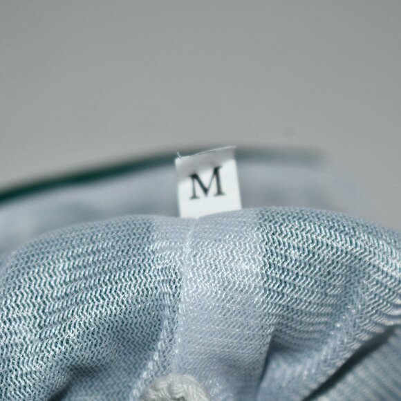 Gavigain Christmas Pet Cape - Fleece Holiday Dog Outfit with Pom Poms and MEDIUM - Picture 4 of 4